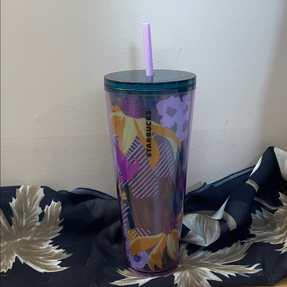 Starbucks Spring 2022 Purple Floral Cold Cup Tumbler – 24 oz Venti